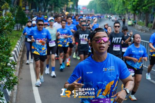 Race photo from SURABAYA ISOPLUS MARATHON 2025