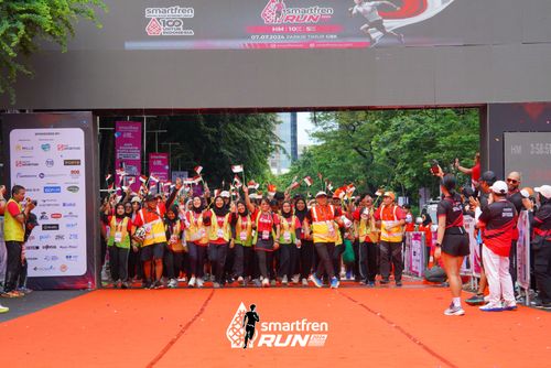 Race photo from Smartfren Run 2024