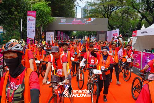 Race photo from Smartfren Run 2024