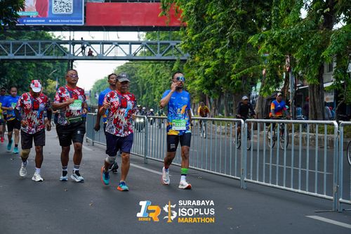 Race photo from SURABAYA ISOPLUS MARATHON 2025