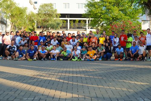 Race photo from Shake Out Run Jabar 10K