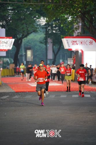 Race photo from ONE RUN 10K 2025