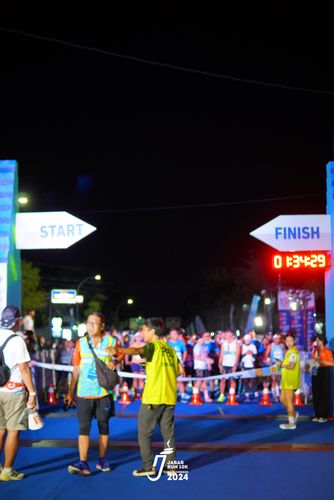 Race photo from Jabar Run 10K 2024