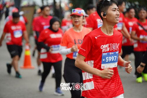 Race photo from ONE RUN 10K 2025