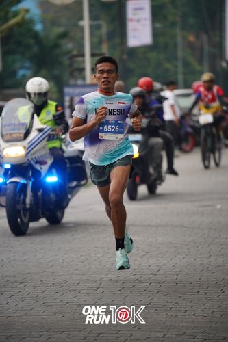 Race photo from ONE RUN 10K 2025