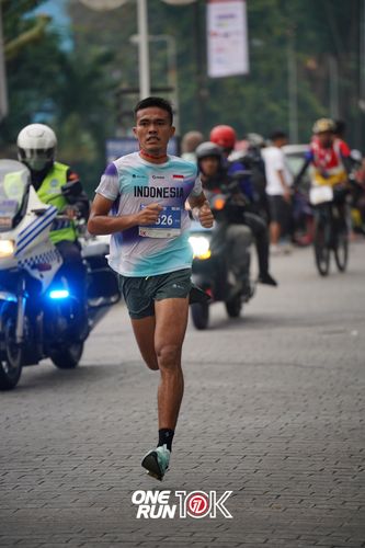 Race photo from ONE RUN 10K 2025