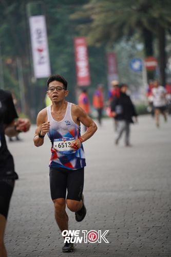 Race photo from ONE RUN 10K 2025