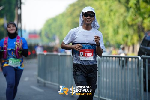 Race photo from SURABAYA ISOPLUS MARATHON 2025