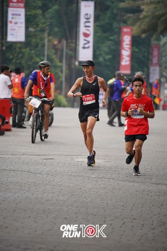 Race photo from ONE RUN 10K 2025