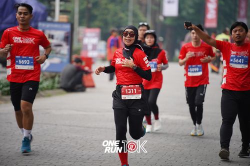 Race photo from ONE RUN 10K 2025