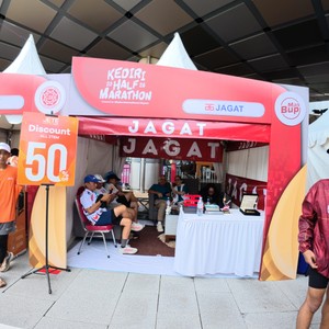 Race photo from KEDIRI HALF MARATHON 2026