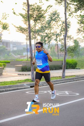 Race photo from ISOPLUS RUN 2025 - JAKARTA
