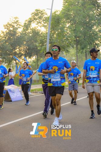Race photo from ISOPLUS RUN 2025 - JAKARTA
