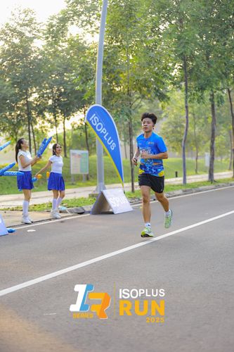 Race photo from ISOPLUS RUN 2025 - JAKARTA