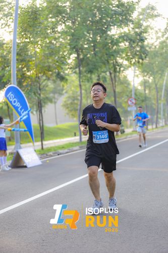 Race photo from ISOPLUS RUN 2025 - JAKARTA
