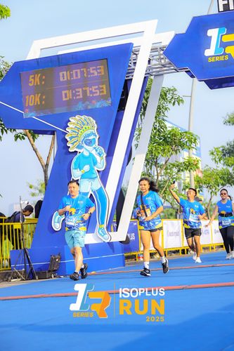 Race photo from ISOPLUS RUN 2025 - JAKARTA