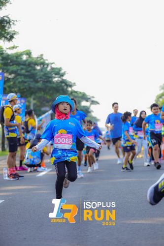 Race photo from ISOPLUS RUN 2025 - JAKARTA