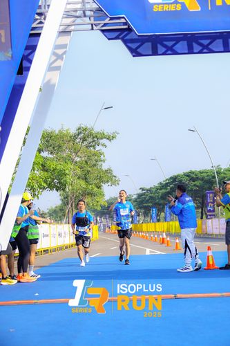 Race photo from ISOPLUS RUN 2025 - JAKARTA