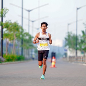 Race photo from YUK TRAVEL RUN