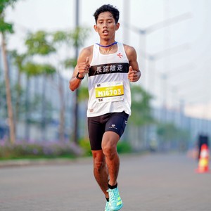 Race photo from YUK TRAVEL RUN