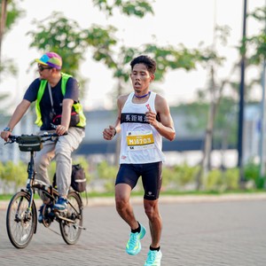 Race photo from YUK TRAVEL RUN