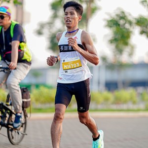 Race photo from YUK TRAVEL RUN