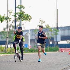 Race photo from YUK TRAVEL RUN