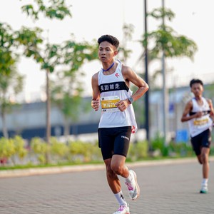 Race photo from YUK TRAVEL RUN