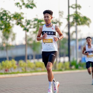 Race photo from YUK TRAVEL RUN
