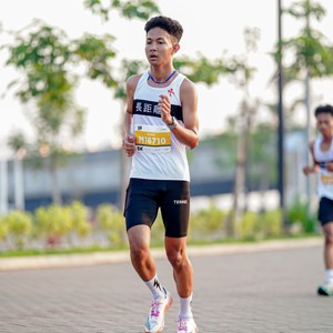 Race photo from YUK TRAVEL RUN