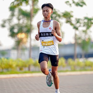 Race photo from YUK TRAVEL RUN