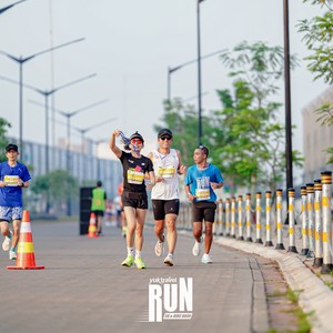 Race photo from YUK TRAVEL RUN