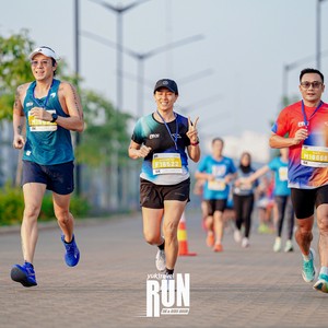Race photo from YUK TRAVEL RUN