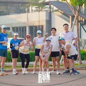 Race photo from YUK TRAVEL RUN