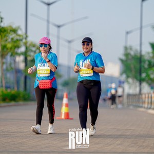 Race photo from YUK TRAVEL RUN