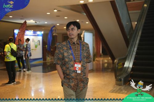 Race photo from Telin Batic 2024 Photo Search