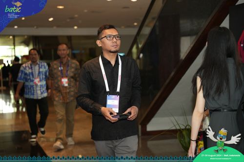 Race photo from Telin Batic 2024 Photo Search