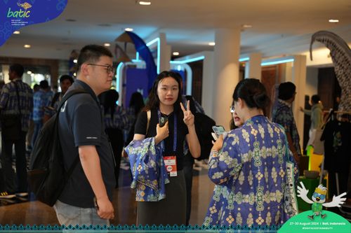 Race photo from Telin Batic 2024 Photo Search