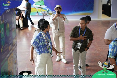 Race photo from Telin Batic 2024 Photo Search
