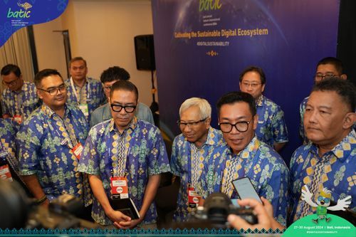 Race photo from Telin Batic 2024 Photo Search
