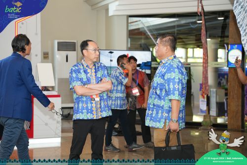 Race photo from Telin Batic 2024 Photo Search