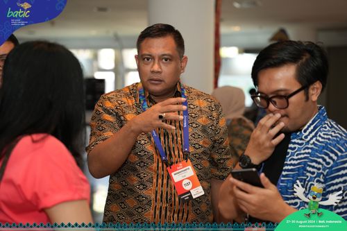 Race photo from Telin Batic 2024 Photo Search