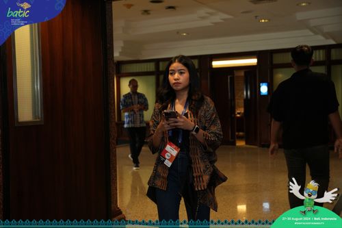 Race photo from Telin Batic 2024 Photo Search