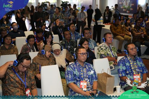Race photo from Telin Batic 2024 Photo Search
