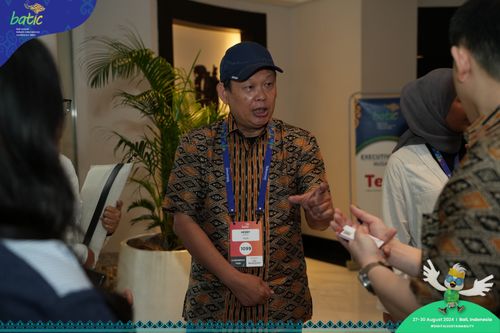 Race photo from Telin Batic 2024 Photo Search