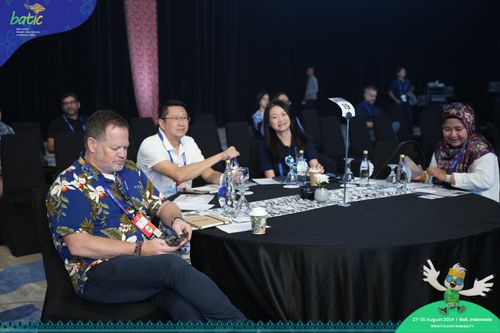 Race photo from Telin Batic 2024 Photo Search