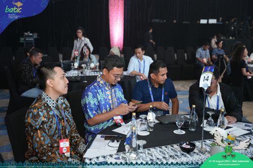 Race photo from Telin Batic 2024 Photo Search