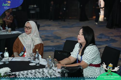 Race photo from Telin Batic 2024 Photo Search