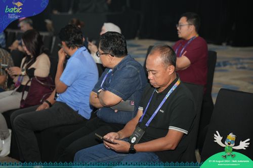 Race photo from Telin Batic 2024 Photo Search