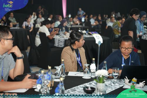 Race photo from Telin Batic 2024 Photo Search